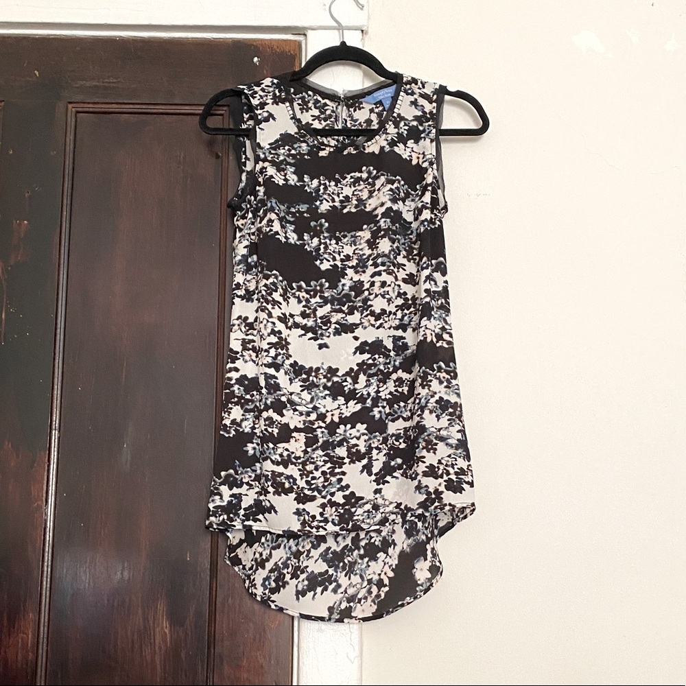 Simply Vera Wang Floral Print Sleeveless Blouse XS